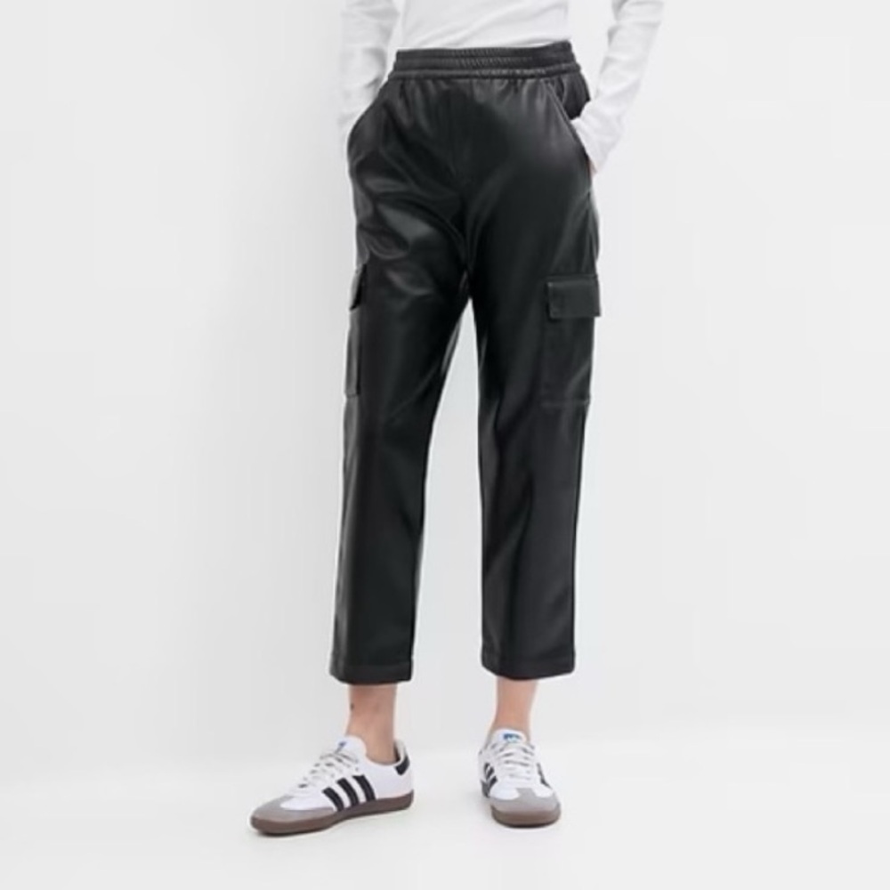 Gap Cargo Pants